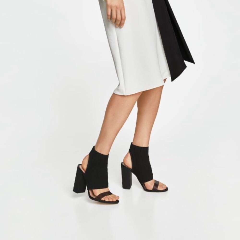Zara Black high heel sandals
